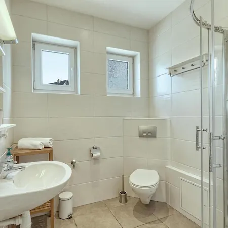 Ueckermuende * Neuendorf (Ueckermunde)